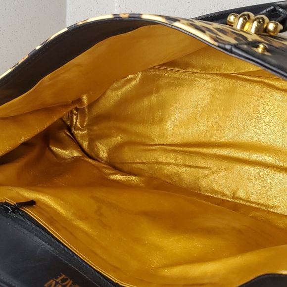 GIANNI VERSACE Luxurious handbag - Picture 11 of 13